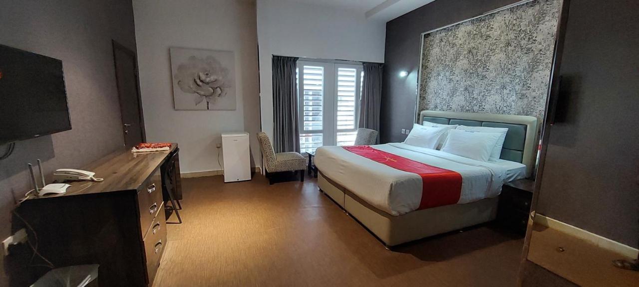 Eman House Aparthotel Salalah Luaran gambar